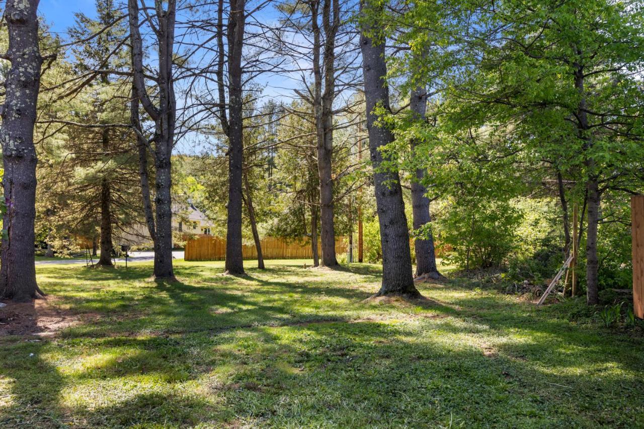 Fantastic Retreat 5Min From Village With Media Room, Ac And Sauna! Стоу Экстерьер фото